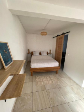 Tropic Valley Lodge